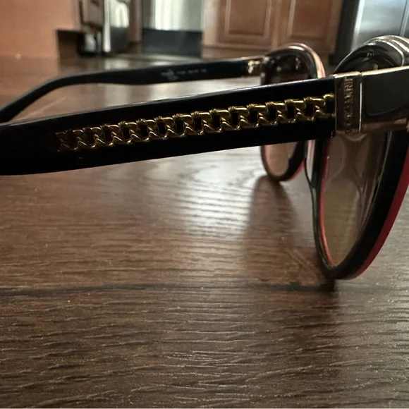 Jimmy Choo Sunglasses. - Picture 2 of 4